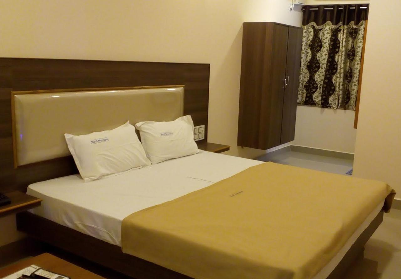 Hotel Meyyappaa Karaikkudi Luaran gambar